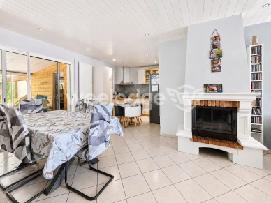 Maison à vendre 6 pièces de 108,39 m² à Mauves-sur-Loire