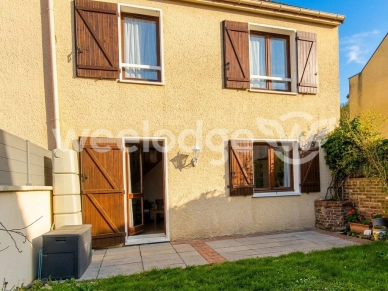 Maison à vendre 5 pièces de 93 m² à Plaisir