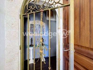 Maison à vendre 5 pièces de 139,68 m² à Jouy-le-Moutier
