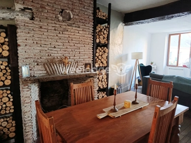Immeuble à vendre à Saint-Gaultier