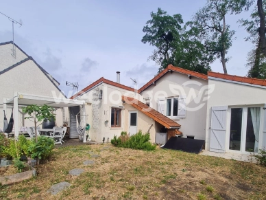 Maison à vendre 5 pièces de 83,39 m² à Conflans-Sainte-Honorine