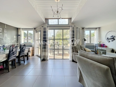 Maison à vendre 6 pièces de 111,25 m² à Éragny