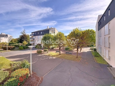 Appartement à vendre 4 pièces de 78,65 m² à Éragny
