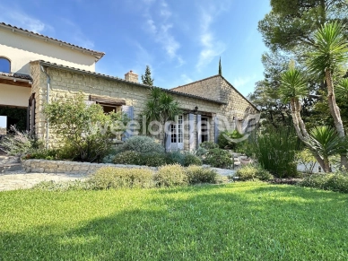Maison à vendre 11 pièces de 338 m² à Saze