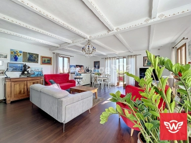 Maison à vendre 5 pièces de 139,68 m² à Jouy-le-Moutier