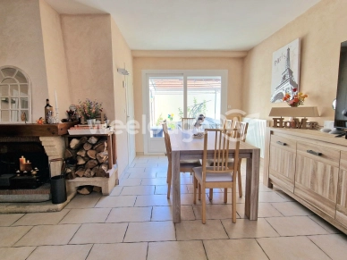 Maison à vendre 6 pièces de 125 m² à Élancourt
