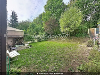 Maison à vendre 6 pièces de 123,77 m² à Jouy-le-Moutier