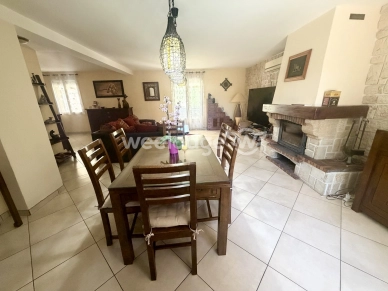 Maison à vendre 8 pièces de 210 m² à Rosoy