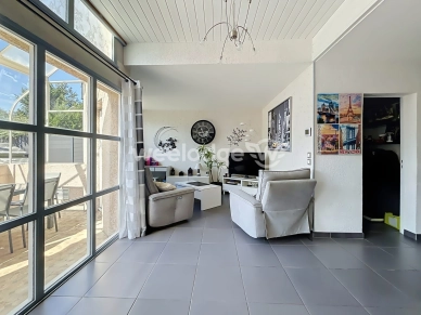 Maison à vendre 6 pièces de 111,25 m² à Éragny