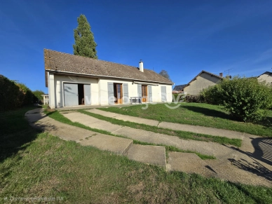 Maison à vendre 4 pièces de 77 m² à Saint-Quentin-des-Prés
