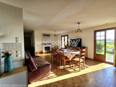 Maison à vendre 4 pièces de 77 m² à Saint-Quentin-des-Prés