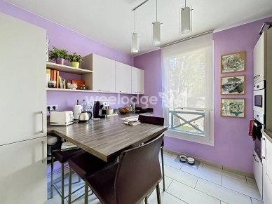 Maison à vendre 6 pièces de 114 m² à Jouy-le-Moutier