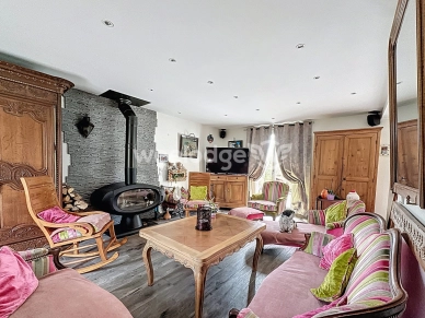 Maison à vendre 6 pièces de 145 m² à Neuville-sur-Oise