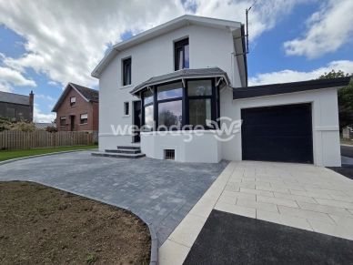 Maison à vendre 5 pièces de 135 m² à Neuf-Mesnil