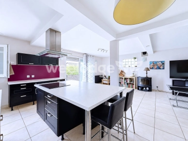 Maison à vendre 6 pièces de 155 m² à Tremblay-en-France