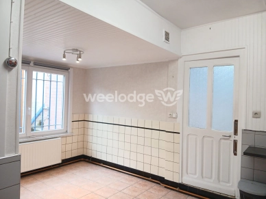 Maison à vendre 8 pièces de 133 m² à Maubeuge