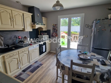 Maison à vendre 5 pièces de 106 m² à Velles