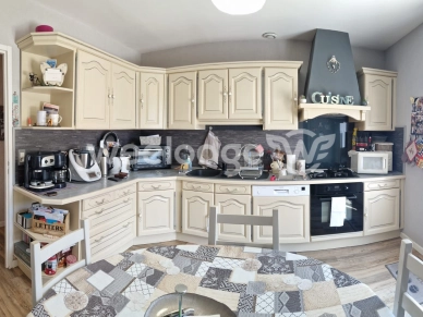 Maison à vendre 5 pièces de 106 m² à Velles