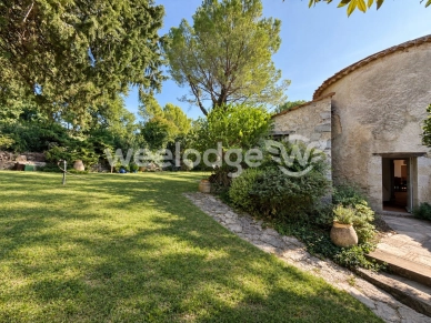 Maison à vendre 10 pièces de 213,75 m² à Fayence