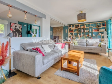 Maison à vendre 6 pièces de 212,81 m² à Triel-sur-Seine