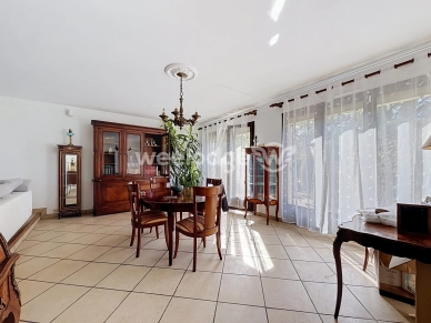 Maison à vendre 6 pièces de 170 m² à Saint-Ouen-l'Aumône