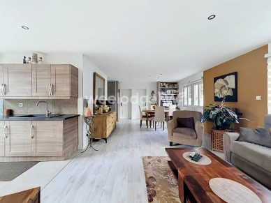 Maison à vendre 4 pièces de 69,89 m² à Éragny