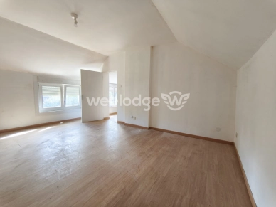 Maison à vendre 8 pièces de 204 m² à Neuf-Mesnil