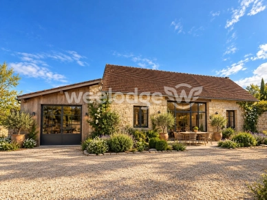 Maison à vendre 7 pièces de 212 m² à Chapet