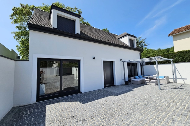 Maison à vendre 5 pièces de 108 m² à Conflans-Sainte-Honorine