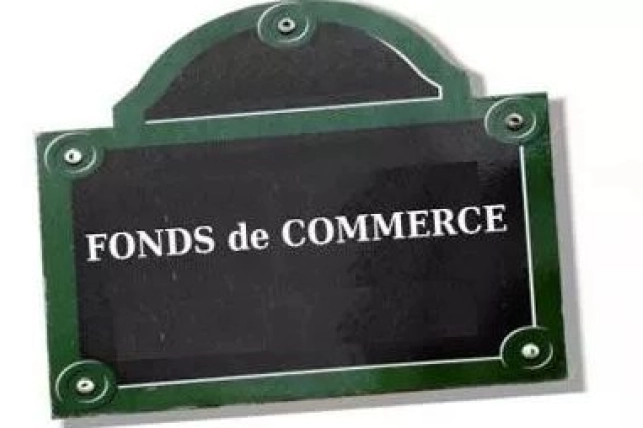 Local commercial à vendre de 200 m² à Conflans-Sainte-Honorine