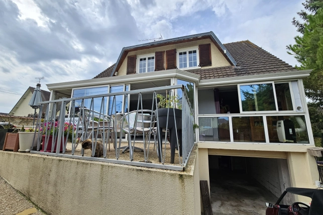 Maison à vendre 6 pièces de 135 m² à Conflans-Sainte-Honorine