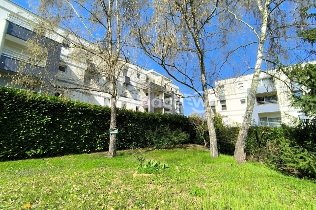 Appartement à vendre 3 pièces de 63,39 m² à Cergy