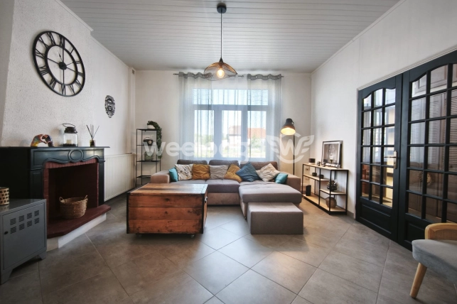 Maison à vendre 5 pièces de 120 m² à Recquignies