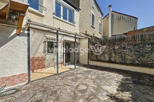 Maison à vendre 6 pièces de 115 m² à Chanteloup-les-Vignes