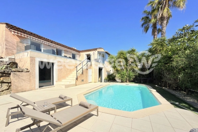 Maison à vendre 7 pièces de 140 m² à Mougins