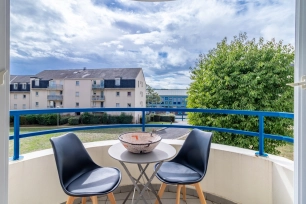 Appartement à vendre 4 pièces de 74 m² à Jouy-le-Moutier