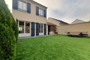 Maison à vendre 4 pièces de 75 m² à Conflans-Sainte-Honorine