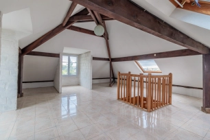 Maison à vendre 7 pièces de 158 m² à Conflans-Sainte-Honorine