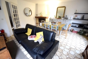 Maison à vendre 5 pièces de 95 m² à Jouy-le-Moutier