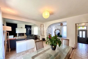 Maison à vendre 5 pièces de 159,75 m² à Noisy-le-Sec
