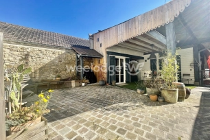 Maison à vendre 5 pièces de 102,2 m² à Vauréal