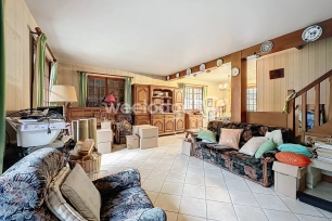Maison à vendre 8 pièces de 230 m² à Ableiges