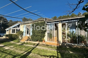 Maison à vendre 3 pièces de 80 m² à Jouques