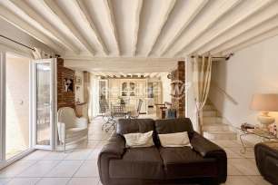 Maison à vendre 6 pièces de 195 m² à Condécourt