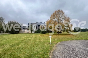 Maison à vendre 12 pièces de 320 m² à Saint-Clair-sur-Epte