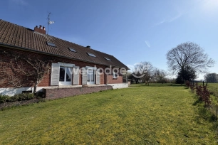 Maison à vendre 8 pièces de 185 m² à Élesmes