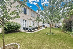 Maison à vendre 7 pièces de 142 m² à Andrésy