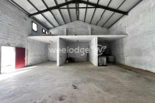 Local commercial à vendre de 223 m² à Villefranque
