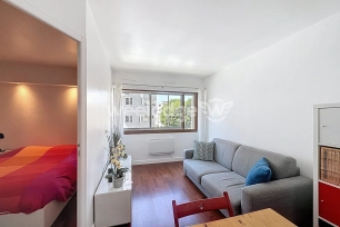 Appartement à vendre 2 pièces de 27,01 m² à Paris