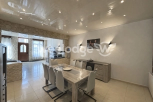 Maison à vendre 7 pièces de 157 m² à Boussois